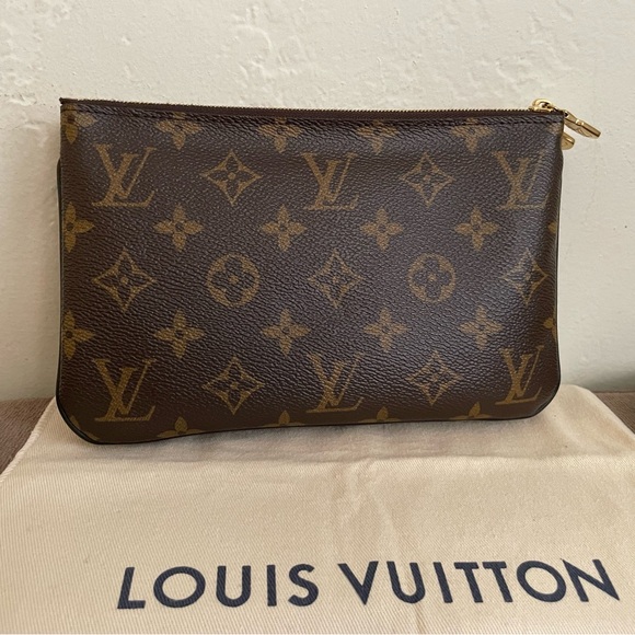 Authentic Louis Vuitton Monogram Reverse Giant Double Zip Pochette - Picture 2 of 8